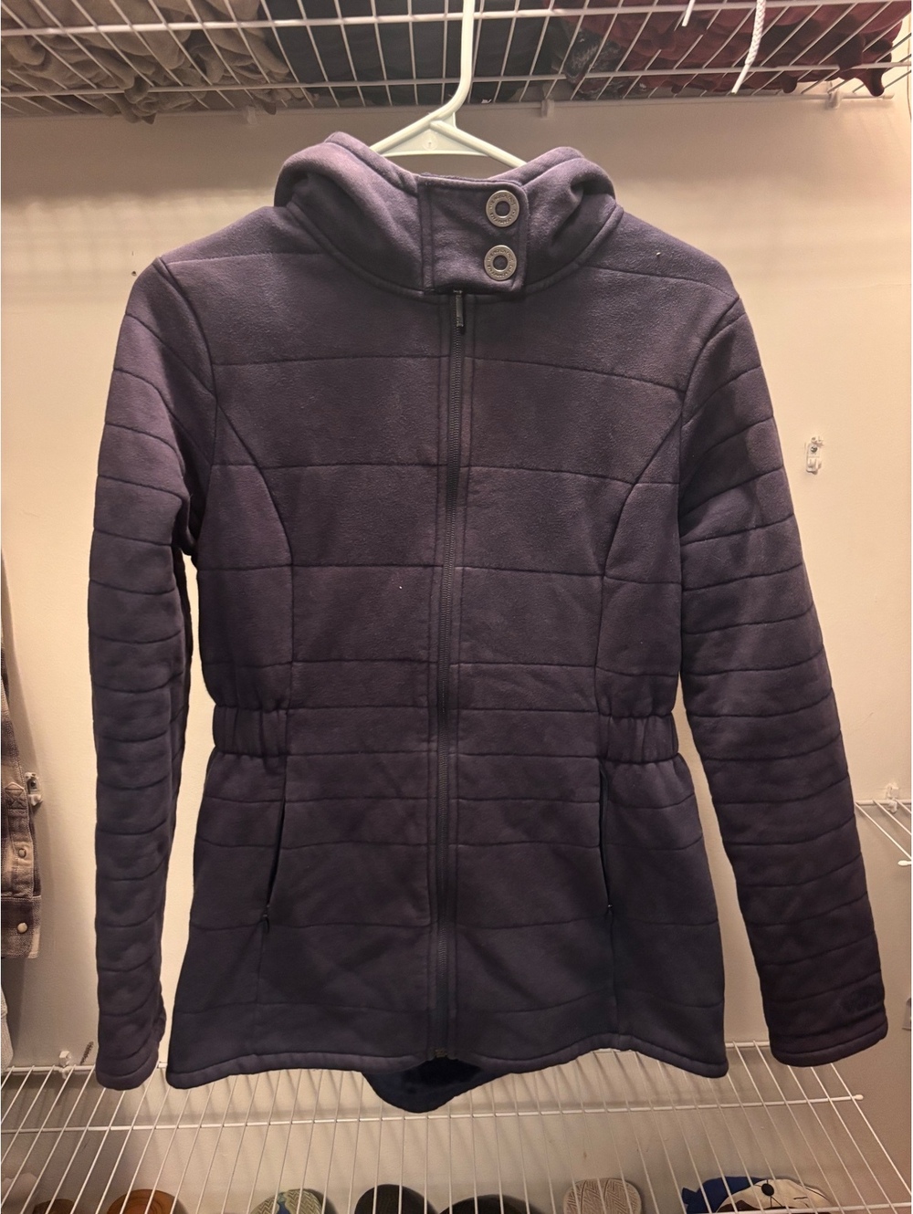 The North Face Women's Navy Fleece Jacket Medium